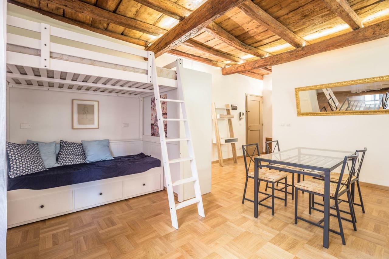 Palazzo Bocchi - The Place Apartments Bologna Exterior photo